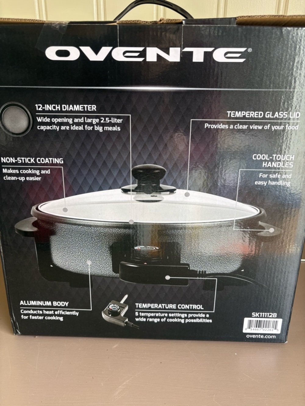 Ovente Black Electric Skillet with Tempered Glass Lid - Nonstick Cooking Pan - Picture 2 of 2